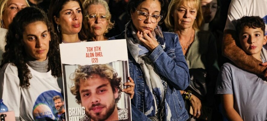 in Israel the long struggle of hostage families – LExpress