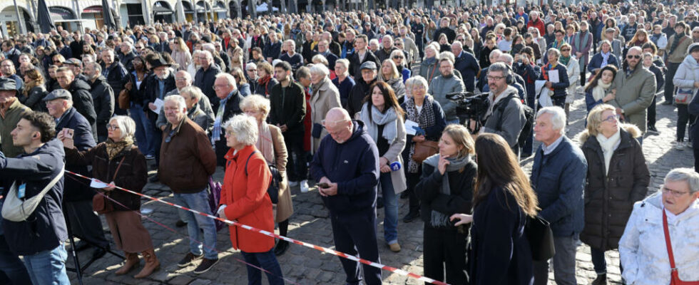 one year after the attack Arras pays a moving artistic