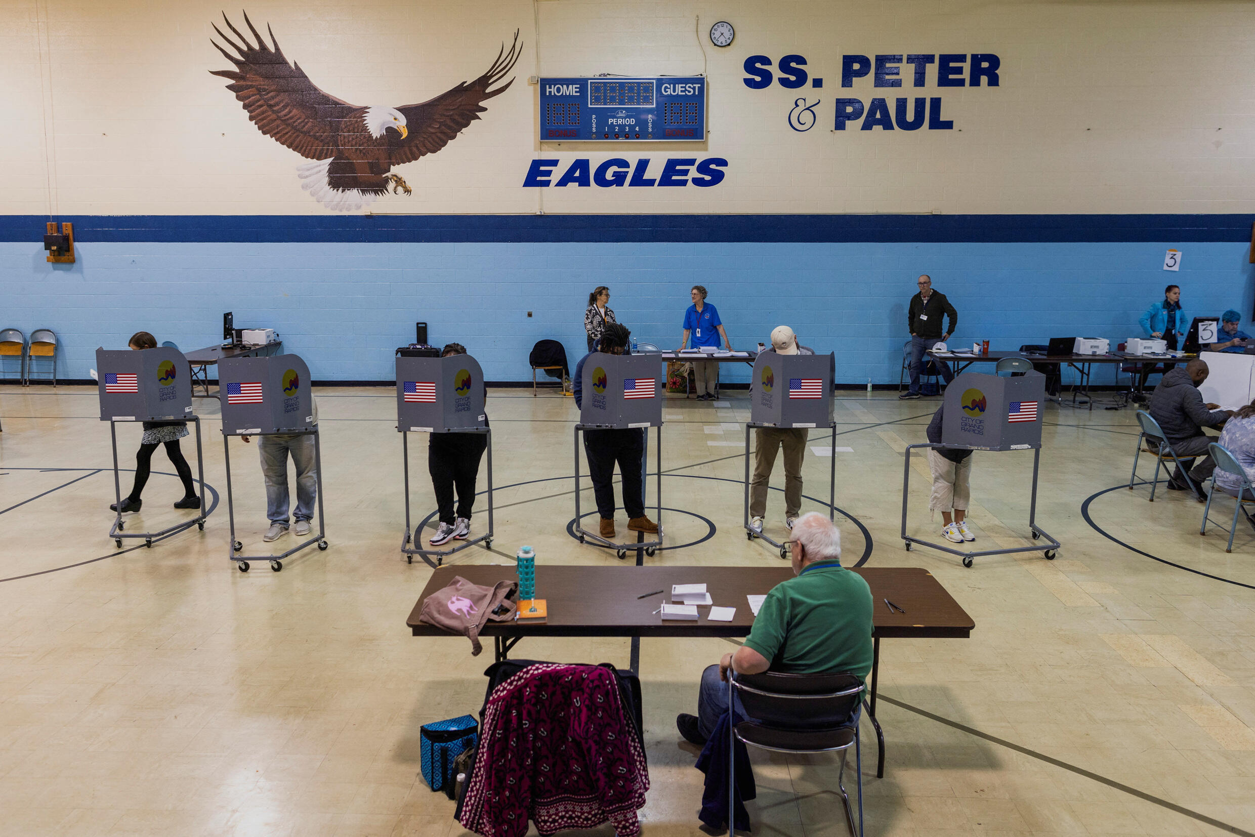 Elections in the United States: advance voting in Michigan, November 2, 2024, one of the “swing states” on which the outcome of the presidential election on November 5 will depend.