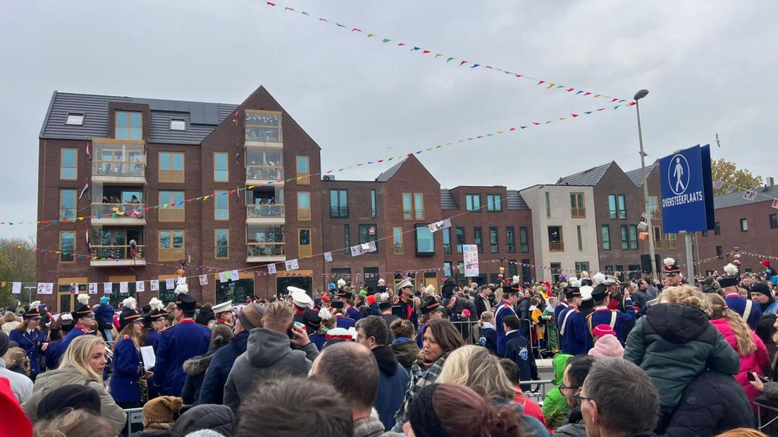 Crowds at the marina where Santa Claus arrives