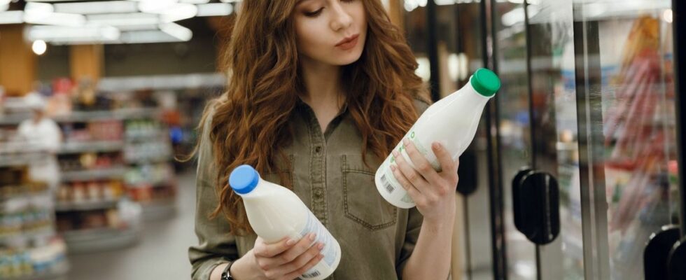 Consumer Alert Carrefour Organic milk recalled throughout France