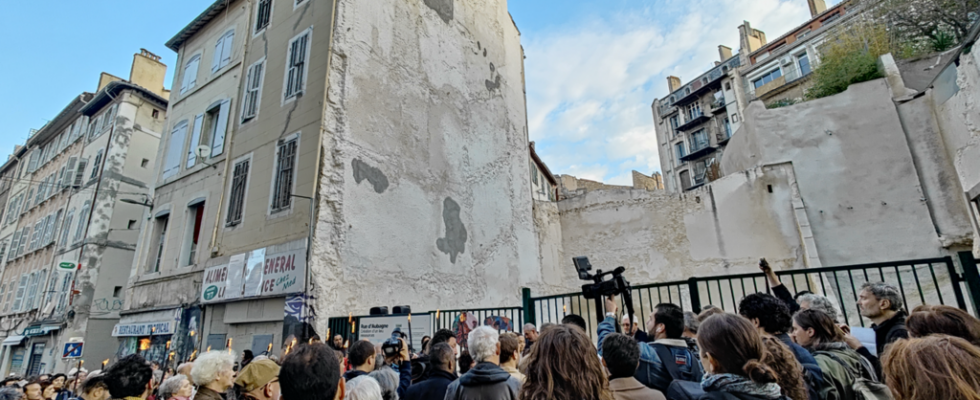 Drama of rue dAubagne in Marseille citizens at the heart