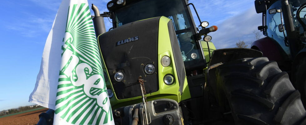 Farmers blockades which roads are affected