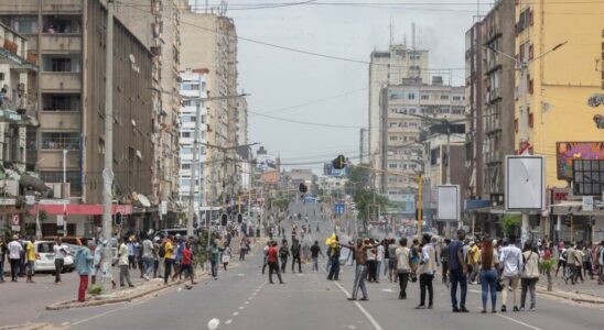 In Mozambique rappers denounce the repression of post electoral protests