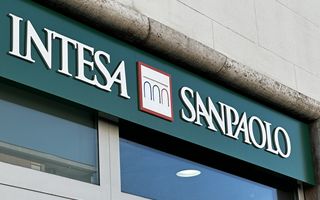 Intesa Sanpaolo Morningstar DBRS confirms rating and revises trend to