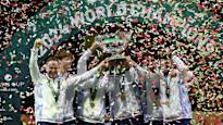 Italy celebrates winning the Davis Cup for the second time