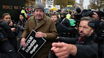 Jeremy Clarkson who became a farmer protested in London