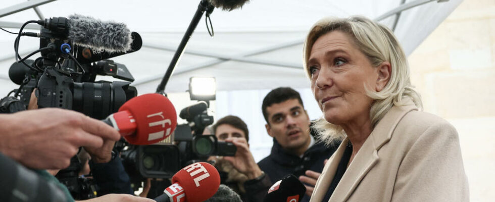 Marine Le Pen maintains her threat of censorship after her