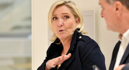 Relenty political trial Marine Le Pens response to win public