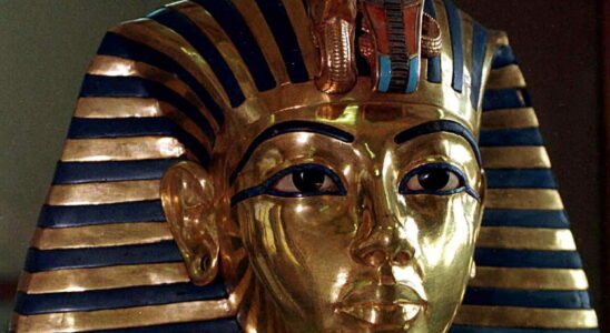 Tutankhamuns mask was not his this detail convinced scientists