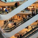 United States retail sales slow to 04 but exceed expectations