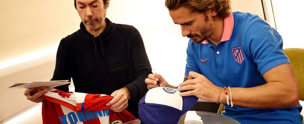 meeting these Parisian Atletico supporters before the match against PSG