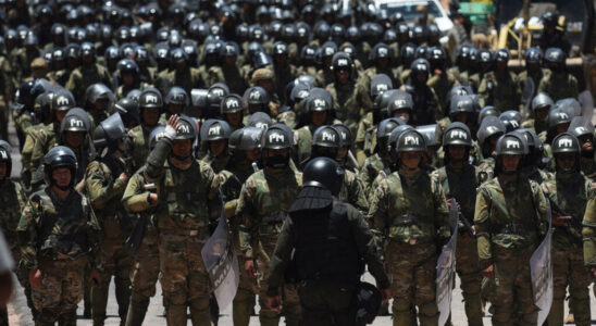 supporters of former president Morales detain 200 soldiers