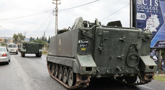 the Lebanese army deploys troops and armor in the south