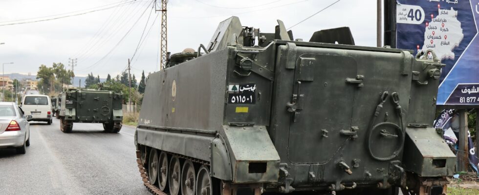 the Lebanese army deploys troops and armor in the south