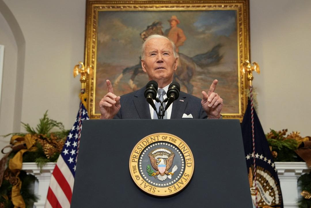 2024-12-08T190054Z_77831074_RC26LBA44GY5_RTRMADP_3_USA-BIDEN