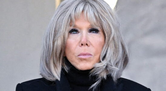 At 71 Brigitte Macron dares to wear dramatic makeup Carla