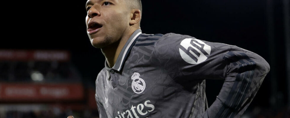 At the heart of many questions Kylian Mbappe comes out