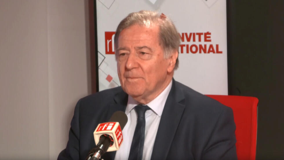 Claude Blanchemaison, former French ambassador to Russia, former director of the Europe and Asia departments at the Quai d'Orsay, in the RFI studios, December 10, 2024.