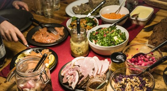 Decisive miss on the Christmas table Can lead to food