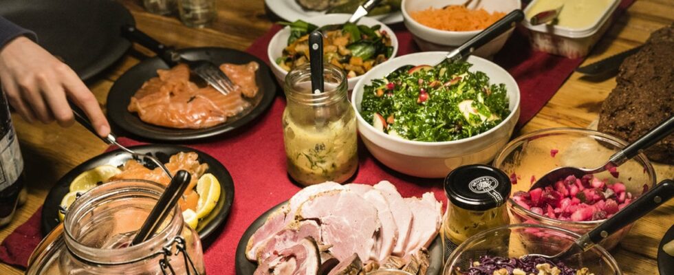 Decisive miss on the Christmas table Can lead to food