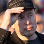 Elon Musk calls for a boycott of the online encyclopedia