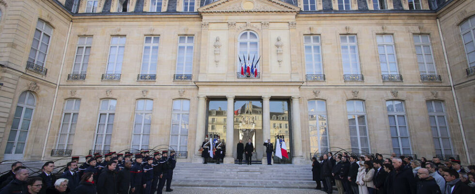 France pays tribute to victims in the midst of controversy