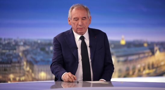 Francois Bayrou awaits a response from the parties on their