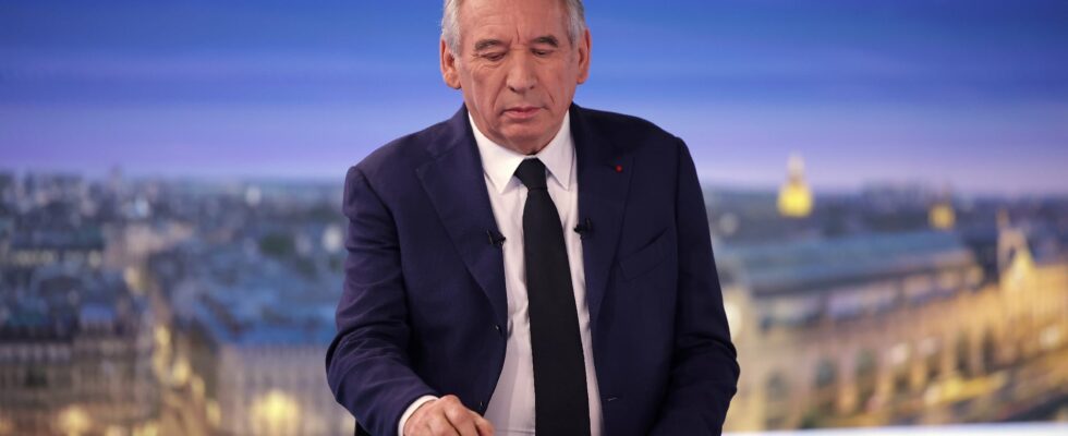 Francois Bayrou awaits a response from the parties on their