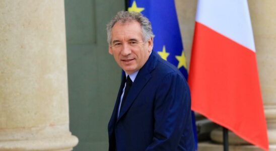 Francois Bayrou is still looking for the best strategy to