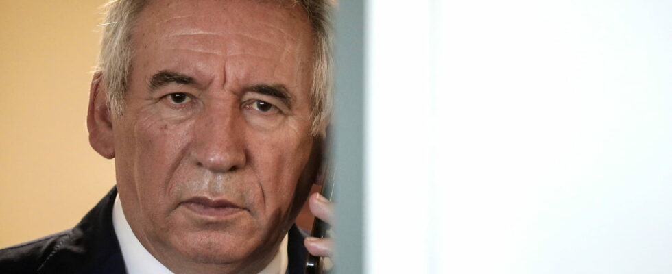 Francois Bayrou prevented from seeing his daughter this very difficult