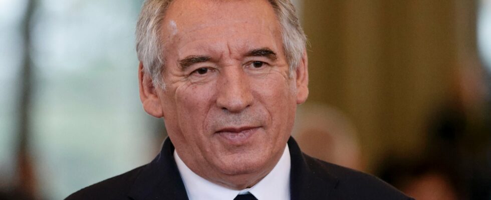 From debt to Christmas for Francois Bayrou by Eric Chol