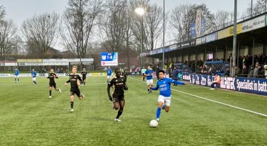 GVVV beats Spakenburg DOVO watches the IJsselmeervogels gala performance