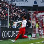 Goldcrest Blake saves FC Utrecht against Go Ahead Eagles Insane