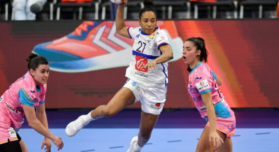 HANDBALL France Portugal Les Bleues aim for the three day