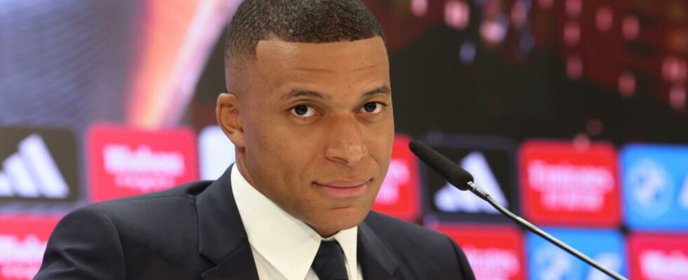 Kylian Mbappe comes out of silence