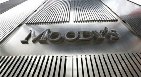 Moodys downgrades sovereign rating by one notch to Aa3