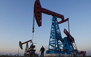 Oil EIA US crude oil inventories fall more than