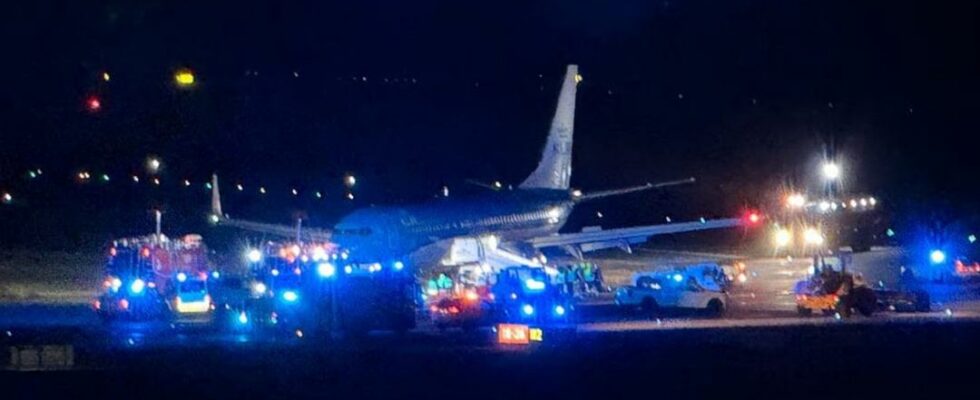 Passenger plane that made an emergency landing in Norway skidded