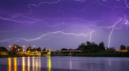 Photographer captures Leerdam in magical light I did half a