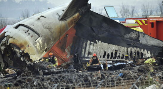 Plane crash in South Korea problems on another plane the