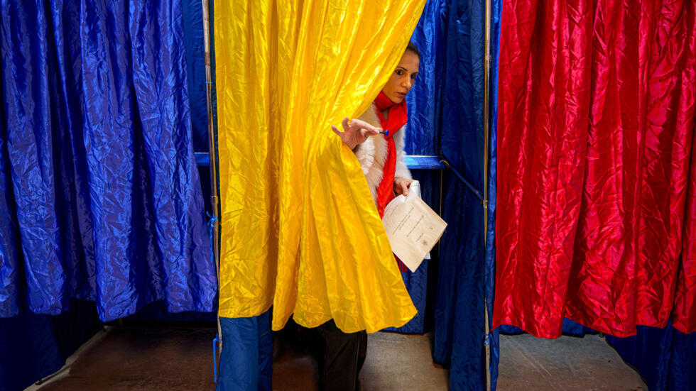 Romanians will go to the polls on Sunday December 8, 2024, for the second round of the presidential election. 