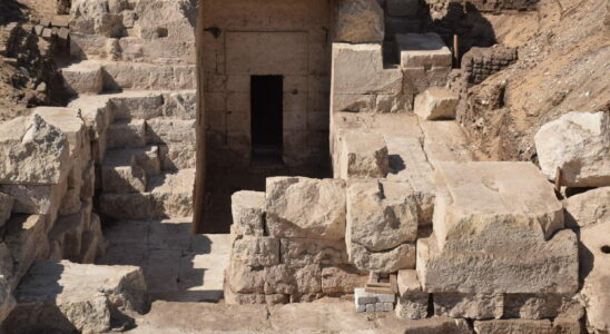 Spectacular temple unearthed by archaeologists in Egypt