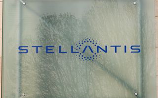 Stellantis slips on the stock market after Tavares departure