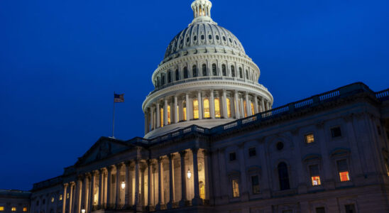 The United States moves closer to budgetary paralysis after the