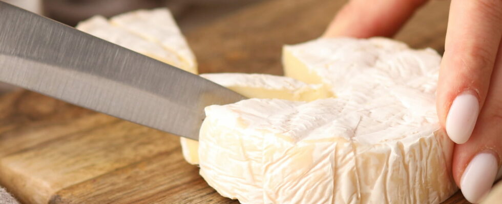 The rind of this cheese is dangerous for your health