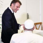 This gift offered by Macron to the Pope is undoubtedly