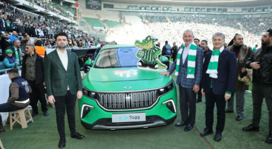 Togg became the tribune and shorts sponsor of Bursaspor