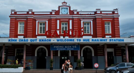 Train revolution clubbed in Vietnam