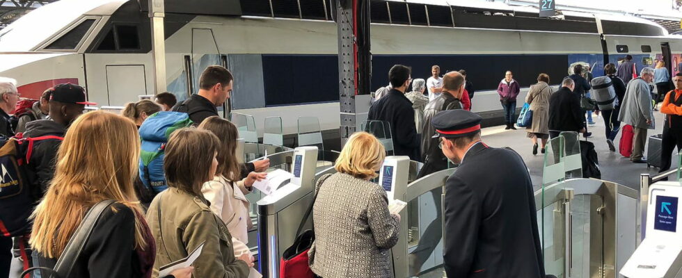 You will no longer be able to buy train tickets